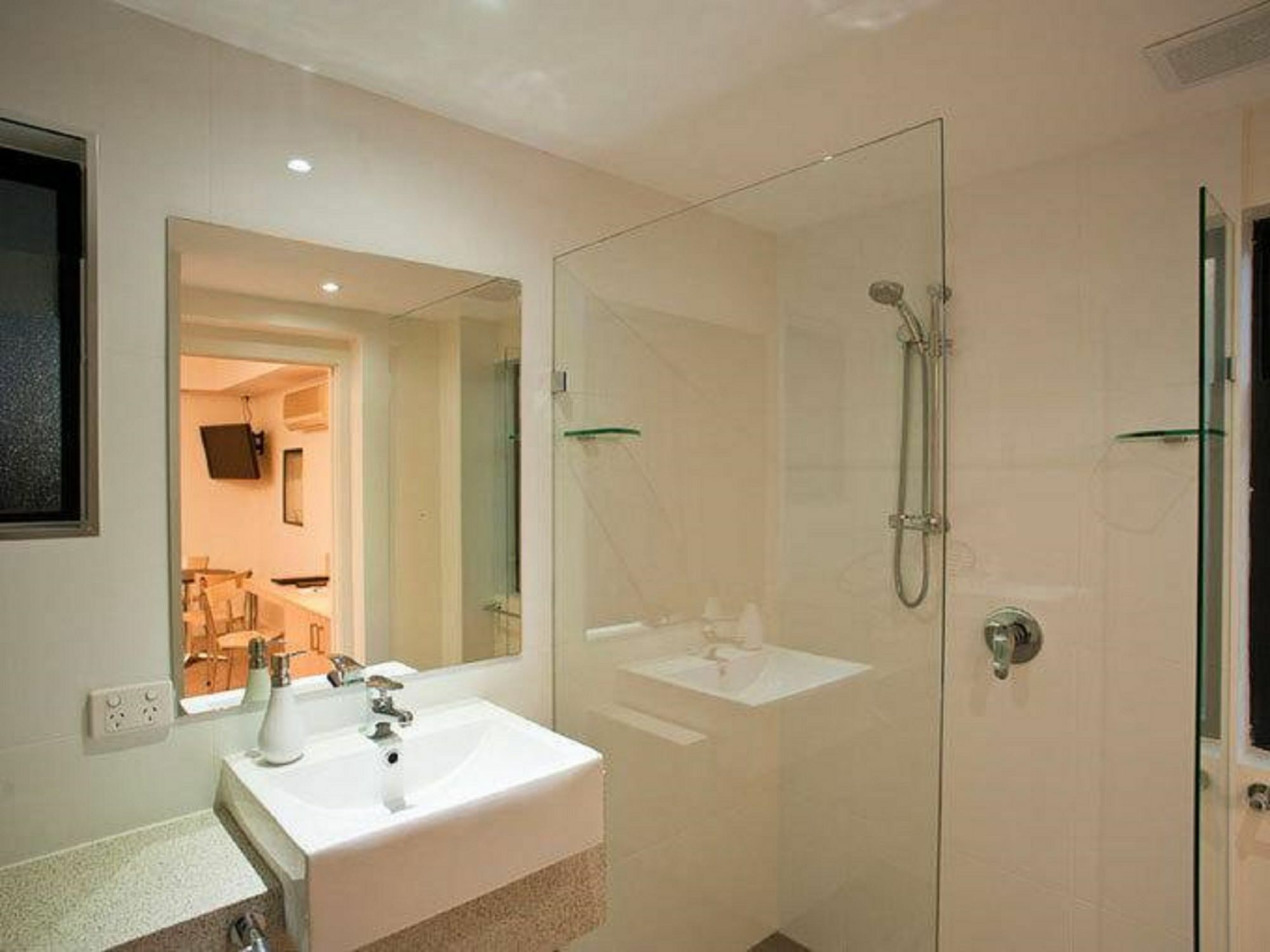 Airport International Motel Брисбен Экстерьер фото
